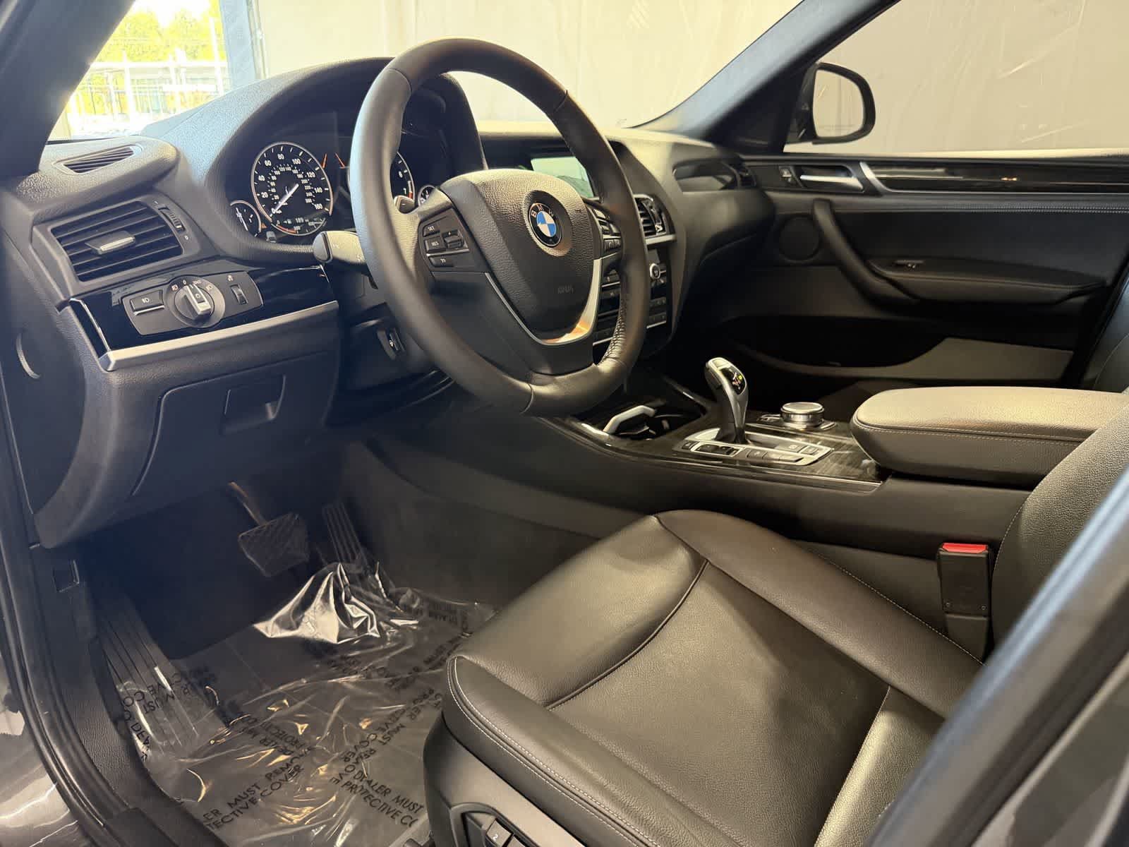 Used 2018 BMW X4 xDrive28i AWD/4WD image 9