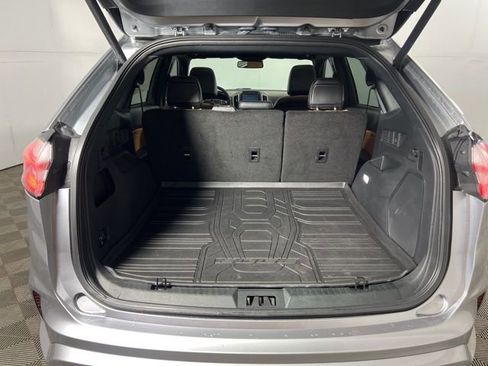 Used 2024 Ford Edge Titanium w/ Titanium Elite Package image 6