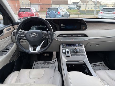 Used 2022 Hyundai Palisade Calligraphy image 25