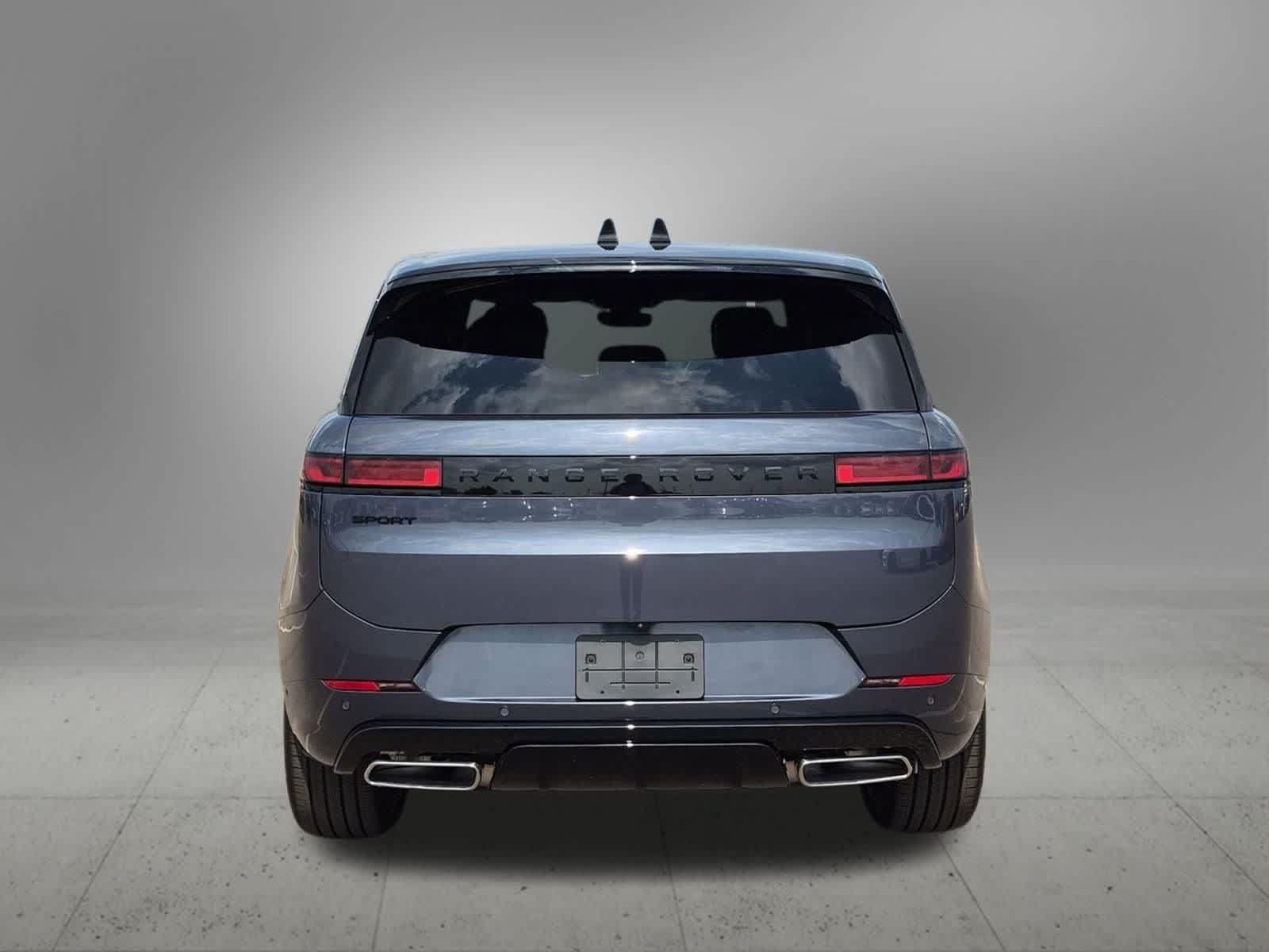 New 2027 Land Rover Range Rover Sport Dynamic SE AWD/4WD image 5