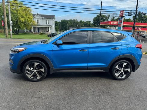 Used 2016 Hyundai Tucson Limited w/ Option Group 03 AWD/4WD image 7