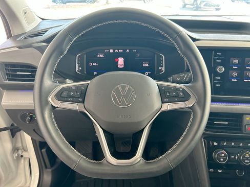 Certified 2024 Volkswagen Taos SEL AWD/4WD image 16