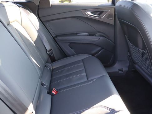 Used 2023 Audi Q4 e-tron Premium Plus w/ Premium Plus image 14