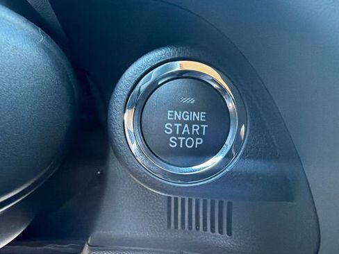 Certified 2025 Subaru Crosstrek 2.0i Premium image 32