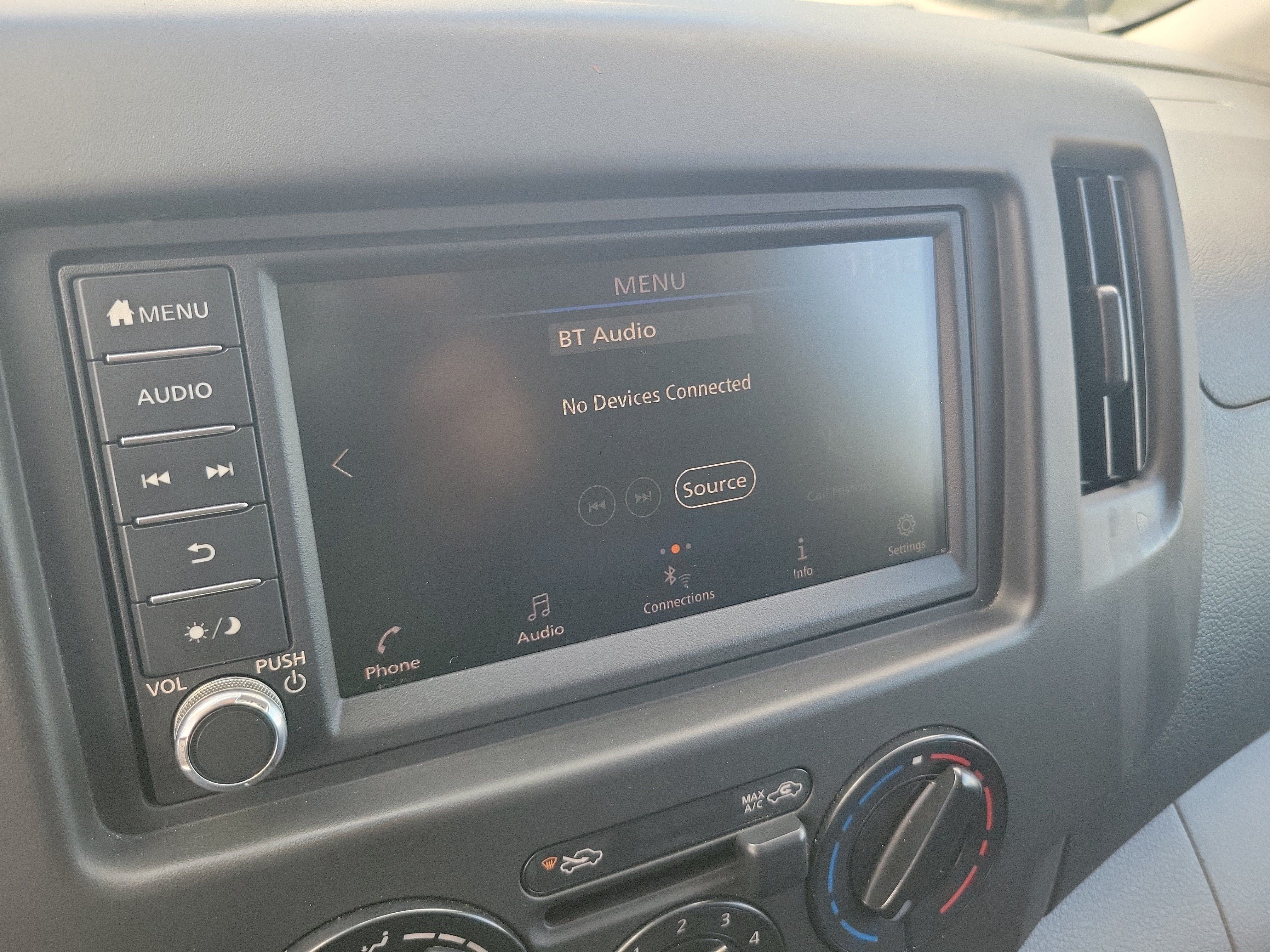 Used 2020 Nissan NV200 S FWD image 20