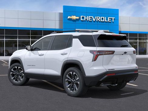 New 2026 Chevrolet Equinox RS image 3