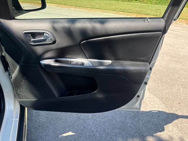 Used 2016 Dodge Journey Crossroad FWD image 9