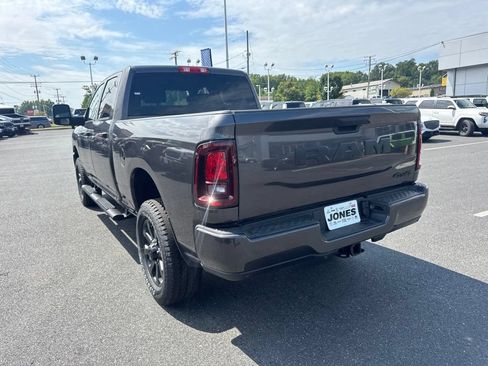 New 2026 RAM 2500 Tradesman AWD/4WD image 7