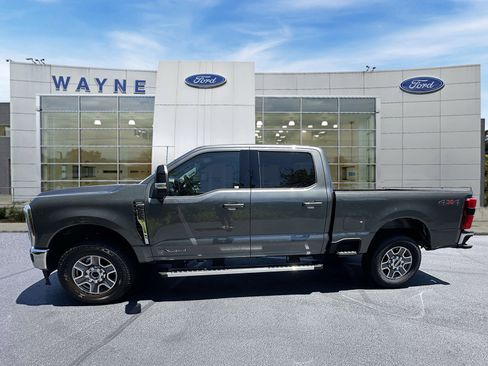 Certified 2026 Ford F250 Lariat AWD/4WD image 7