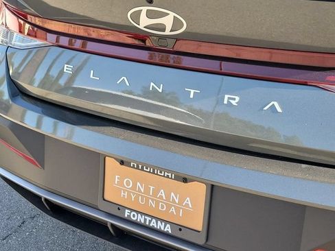 New 2026 Hyundai Elantra SEL Sport FWD image 30