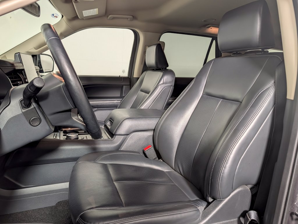 Certified 2023 Ford Expedition XLT AWD/4WD image 24