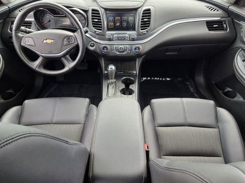 Used 2020 Chevrolet Impala LT w/ LT Convenience Package FWD image 13