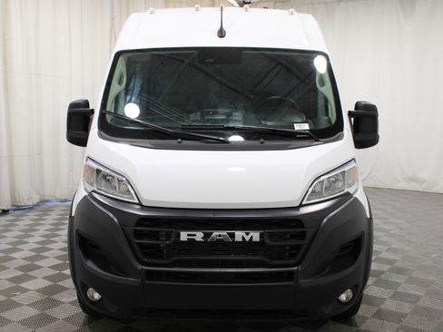Used 2025 RAM ProMaster 2500 w/ Convenience Group FWD image 28