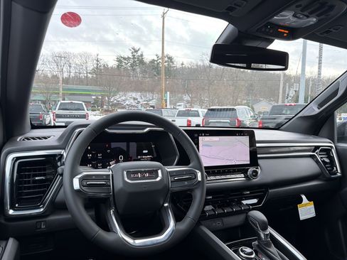 New 2026 GMC Canyon Elevation w/ Convenience Package image 15