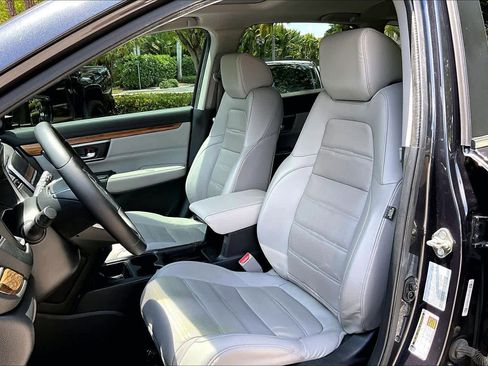 Used 2017 Honda CR-V Touring image 8