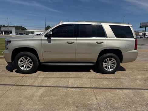 Used 2017 Chevrolet Tahoe LT RWD image 5