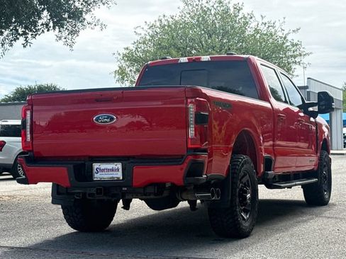 Used 2024 Ford F250 Lariat w/ Sport Appearance Package AWD/4WD image 9