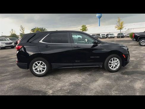 Used 2024 Chevrolet Equinox LT w/ LPO, Floor Liner Package image 9