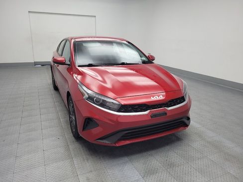 Used 2023 Kia Forte LXS image 14