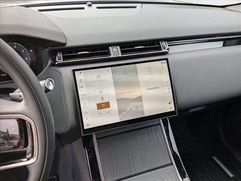 New 2026 Land Rover Range Rover Velar S image 12