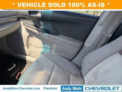Used 2013 Toyota Camry LE image 19