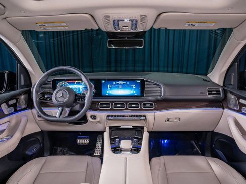 Certified 2026 Mercedes-Benz GLS 450 4MATIC image 29