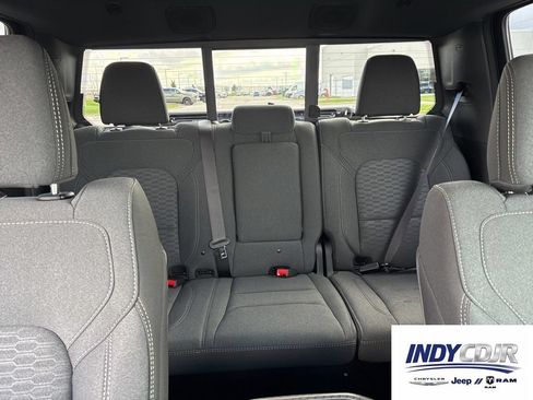 New 2026 RAM 1500 Big Horn AWD/4WD image 15