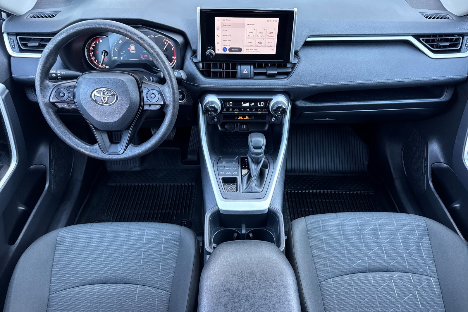 Certified 2025 Toyota RAV4 XLE w/ Convenience Package AWD/4WD image 5