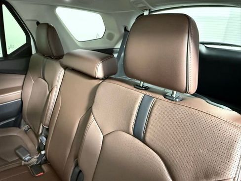 Used 2025 Honda Pilot Elite image 41