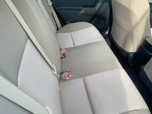 Used 2014 Toyota Corolla LE image 33