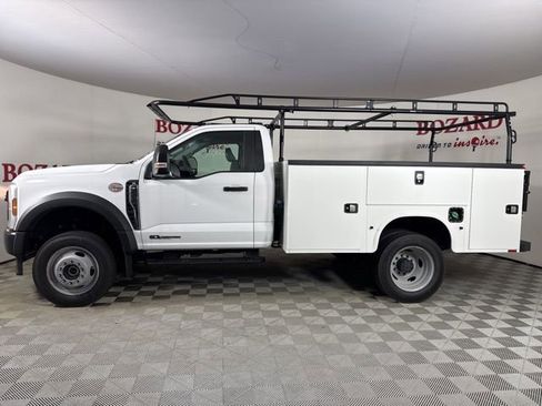 New 2025 Ford F550 4x4 Regular Cab Super Duty image 4
