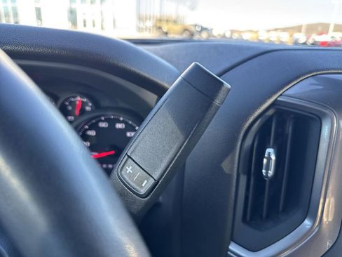 Used 2025 Chevrolet Silverado 2500 W/T image 19