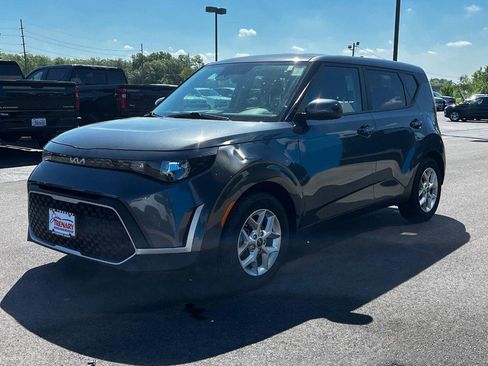 Used 2024 Kia Soul LX w/ Option Group 015 image 8