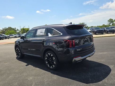 New 2026 Kia Sorento EX FWD image 6