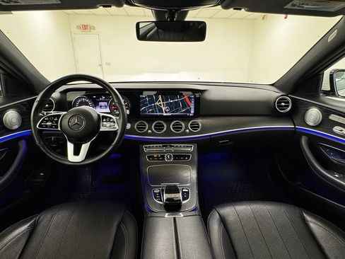 Used 2023 Mercedes-Benz E 350 Sedan image 17