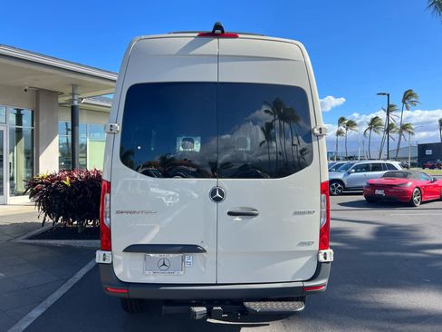 New 2025 Mercedes-Benz Sprinter 2500 image 4