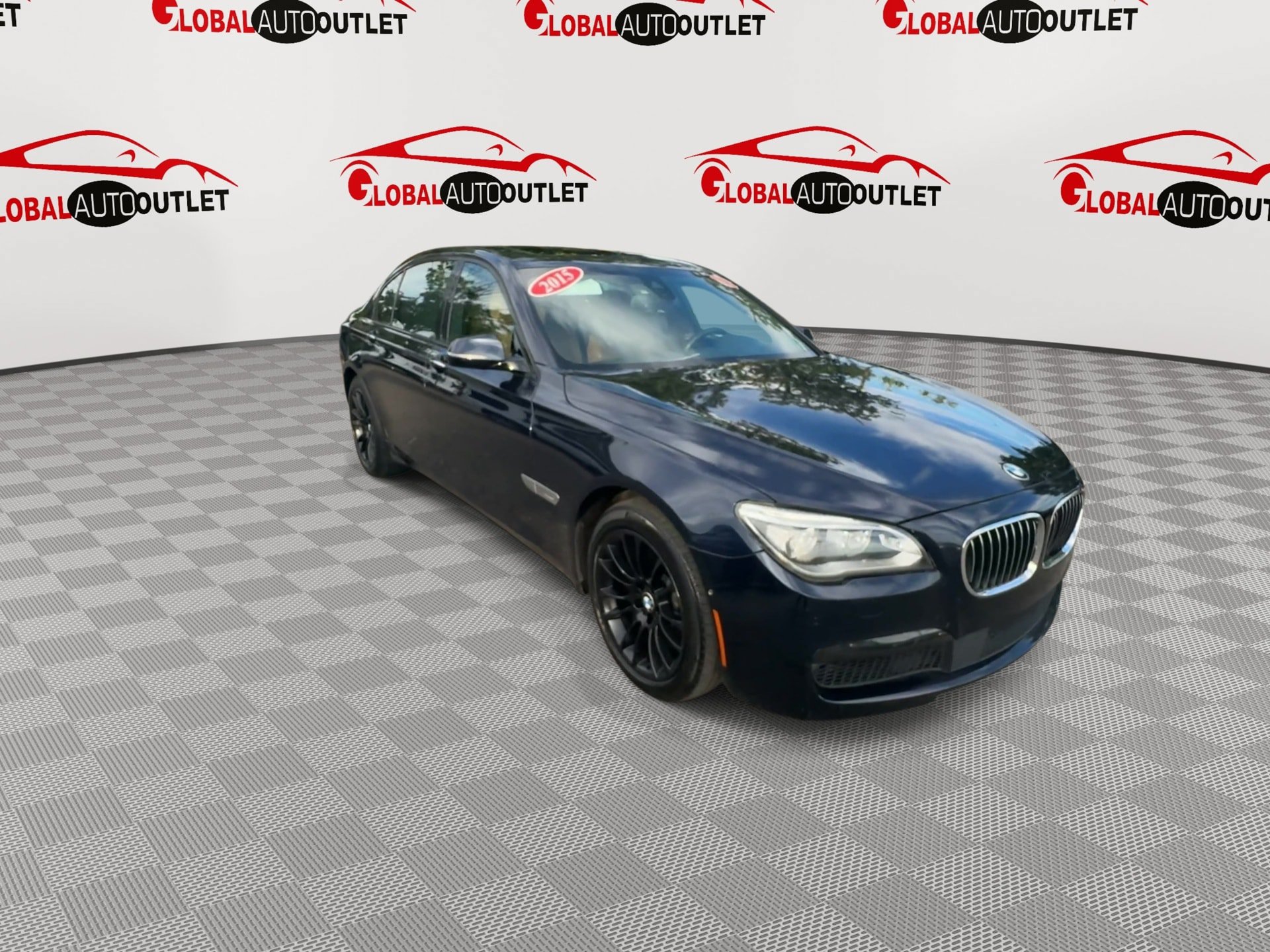 Used 2015 BMW 750Li xDrive AWD/4WD image 3