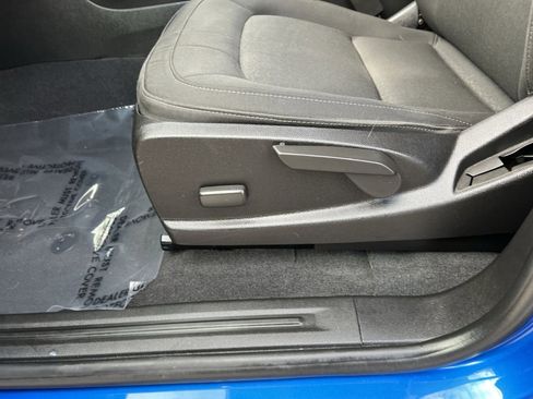 Used 2020 GMC Canyon SLE w/ SLE Convenience Package image 14