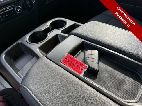 Used 2023 Chevrolet Silverado 1500 LT AWD/4WD image 31
