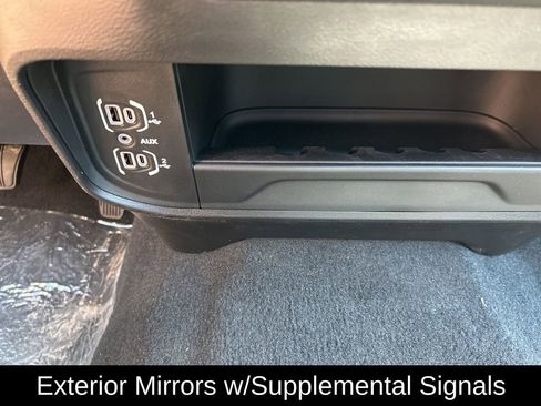 New 2025 RAM 2500 Tradesman image 34