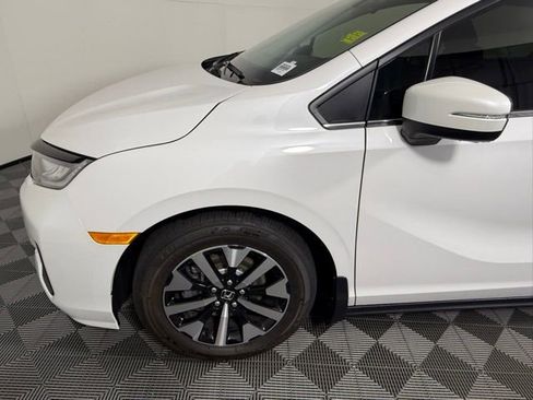 Used 2026 Honda Odyssey EX-L image 12