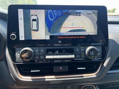 Used 2024 Toyota Grand Highlander AWD Hybrid image 14