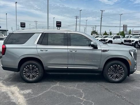 New 2026 GMC Yukon Elevation w/ Elevation Premium Package AWD/4WD image 14