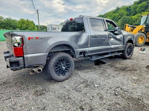 Used 2024 Ford F250 Lariat w/ Sport Appearance Package AWD/4WD image 4