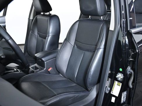 Used 2022 Nissan Rogue Sport SL image 24