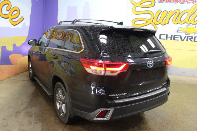 Used 2019 Toyota Highlander Limited AWD/4WD image 6