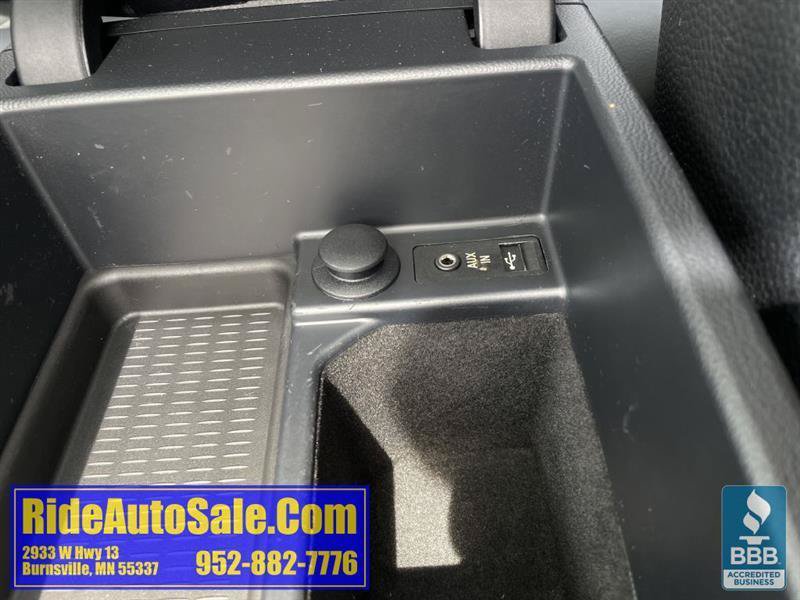 Used 2011 BMW 328i xDrive Coupe AWD/4WD image 34