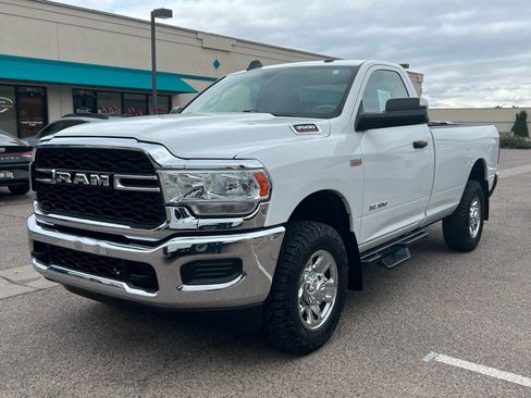 Used 2021 RAM 3500 Tradesman w/ Chrome Appearance Group AWD/4WD image 7