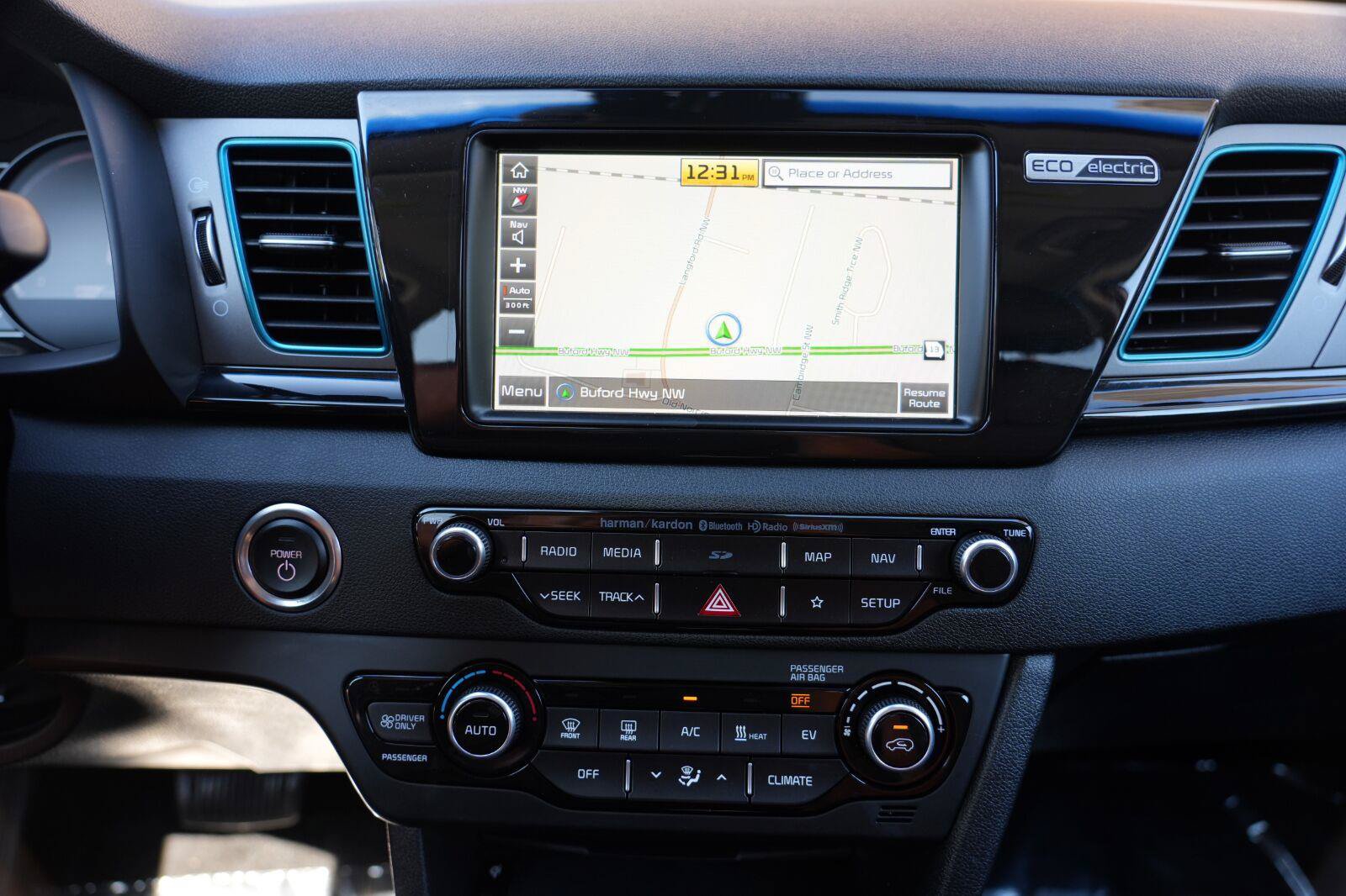 Used 2019 Kia Niro EX Premium FWD image 25