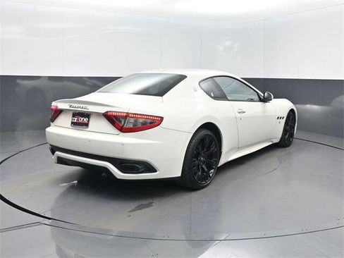 Used 2016 Maserati GranTurismo Sport image 28